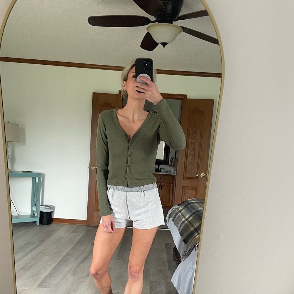 Button-Up Ribbed Long-Sleeve top, XS Olive